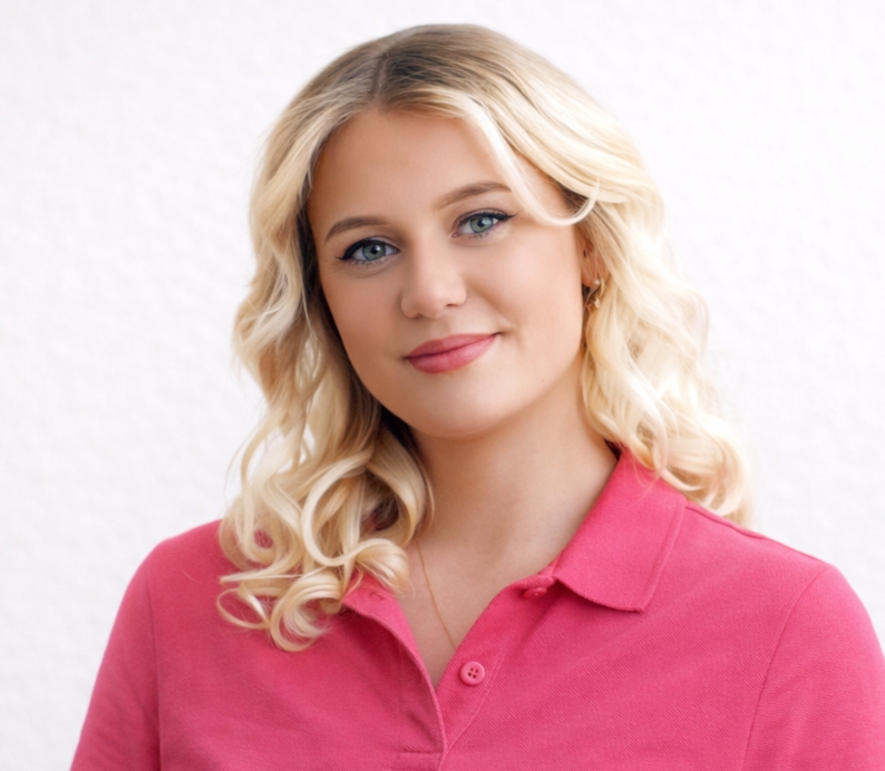 Clare-Gilling@2x
