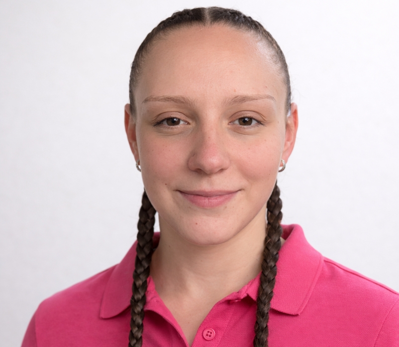 Clare-Gilling@2x